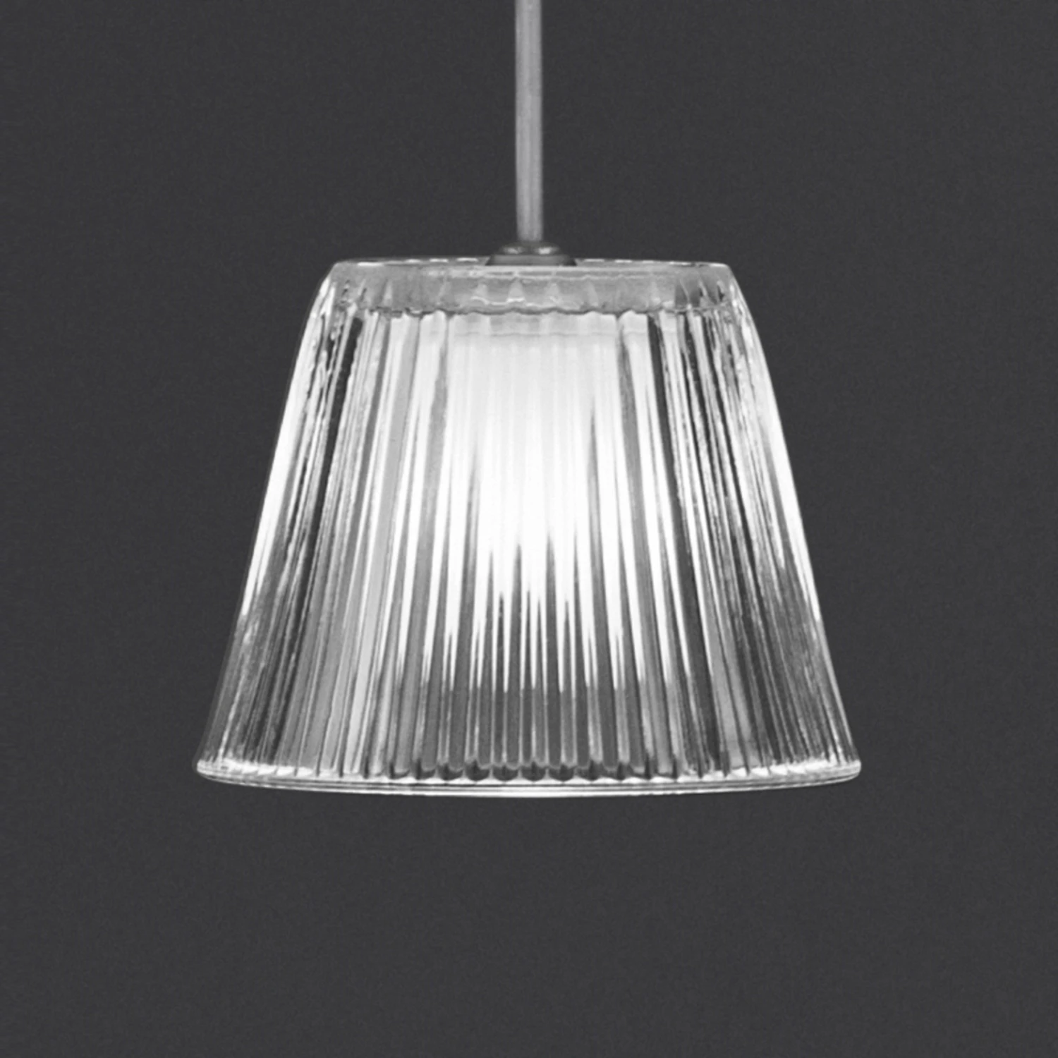 FLOS Romeo Babe S - Small Pendant Light 5 FLOS Romeo Babe S - Small Pendant Light - Image 3