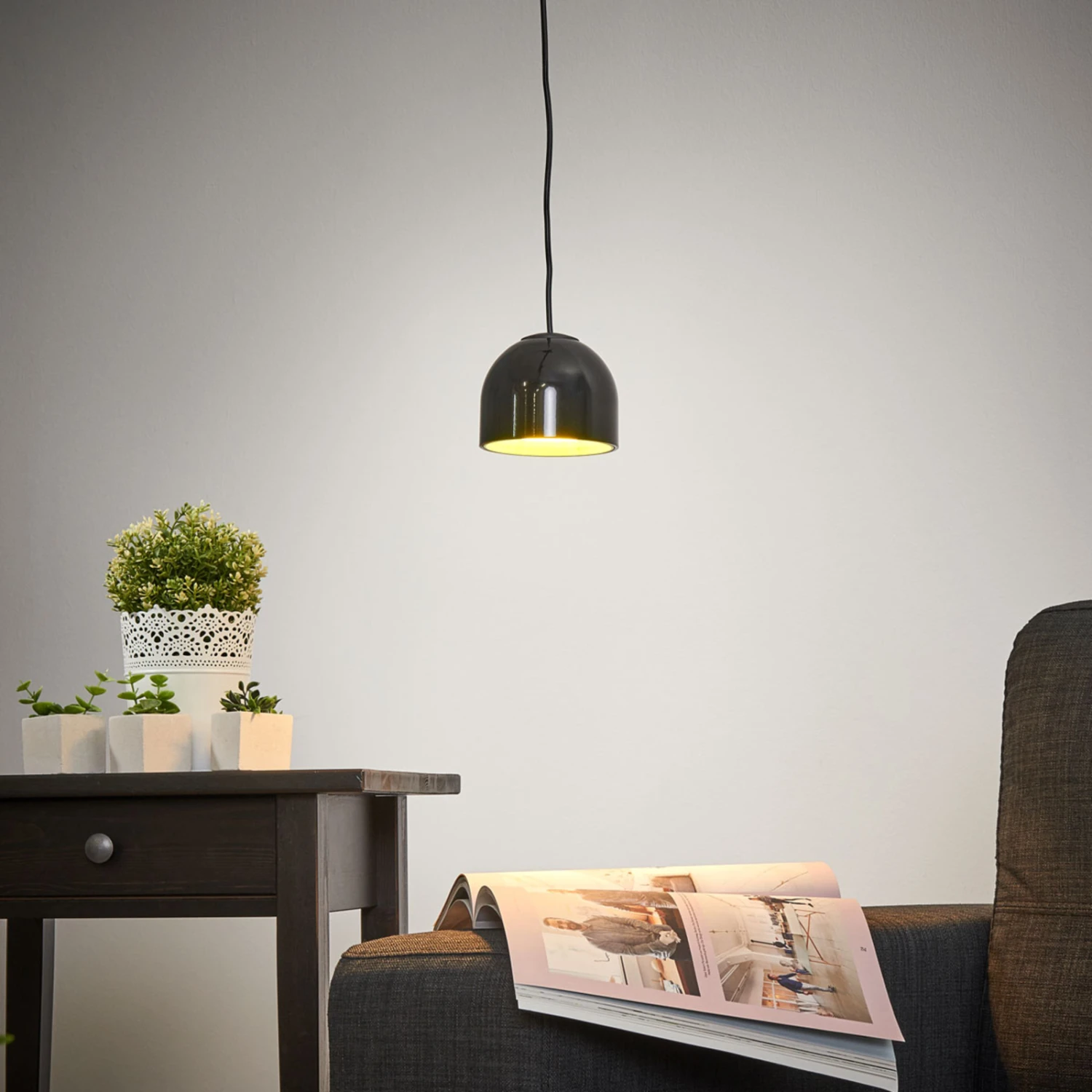 FLOS Wan S - Black Pendant Light, Small 5 FLOS Wan S - Black Pendant Light, Small - Image 3
