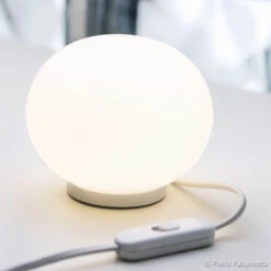 FLOS Glo-Ball Basic Zero - White Table Lamp