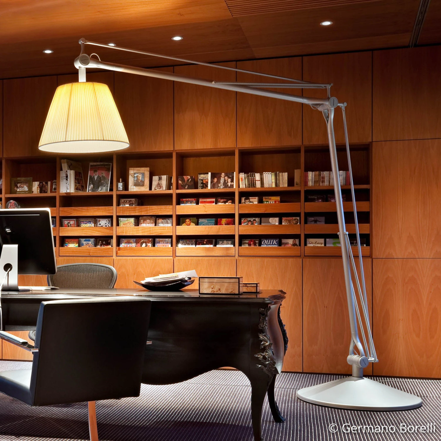 FLOS Superarchimoon - Very Large Floor Lamp 6 FLOS Superarchimoon - Very Large Floor Lamp - Image 4