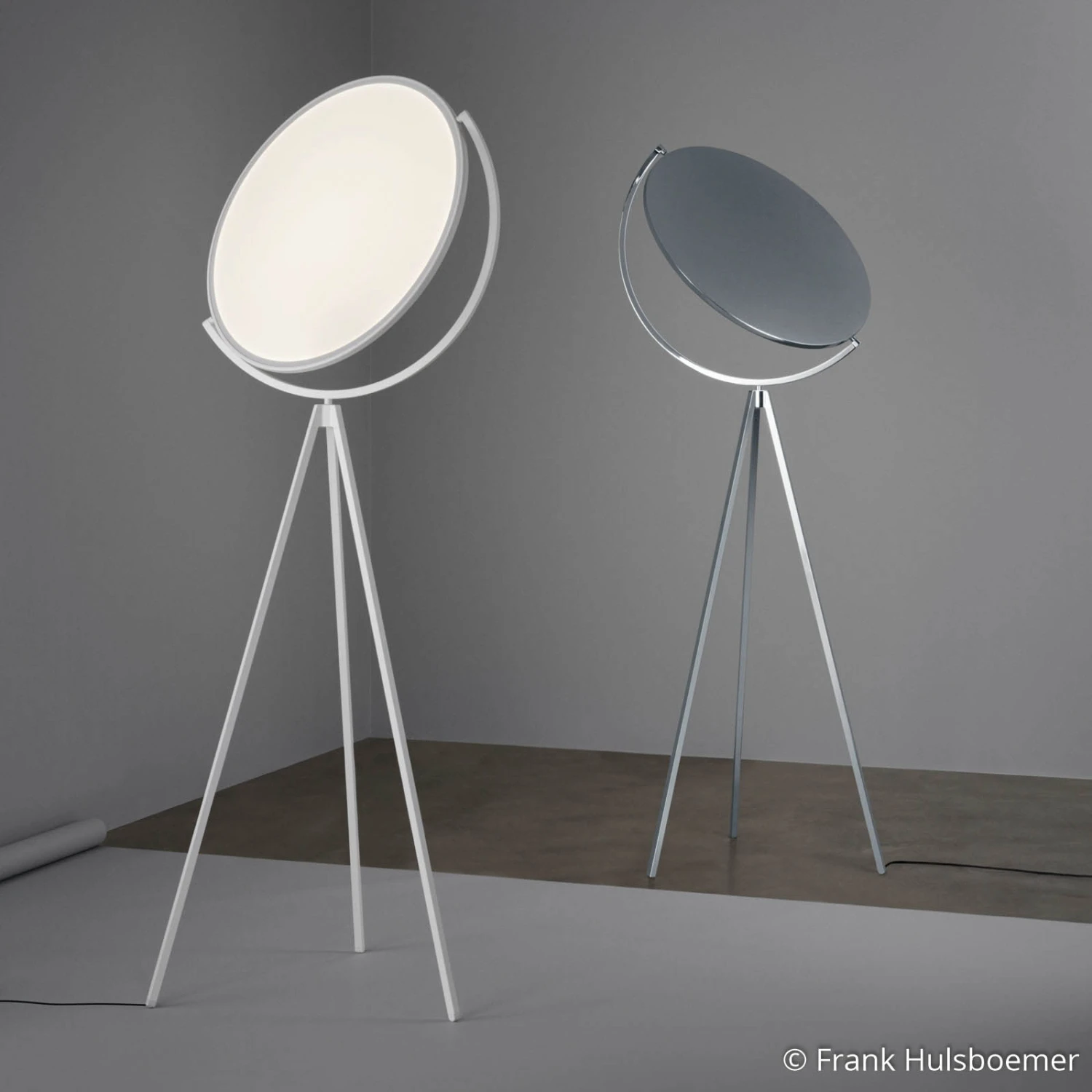 FLOS Superloon - Designer Floor Lamp, Chrome 9 FLOS Superloon - Designer Floor Lamp, Chrome - Image 7