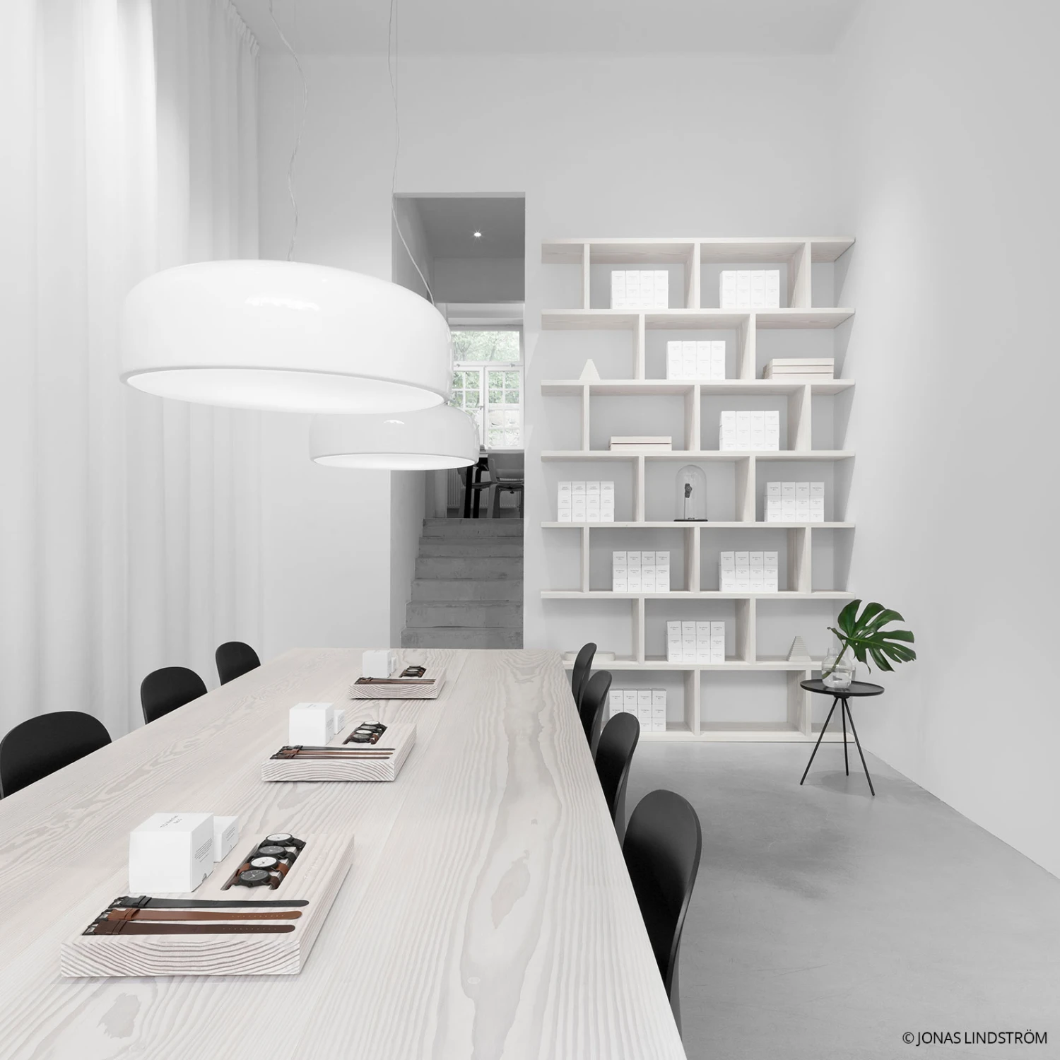 FLOS Smithfield S LED Hanging Light, White 5 FLOS Smithfield S LED Hanging Light, White - Image 3