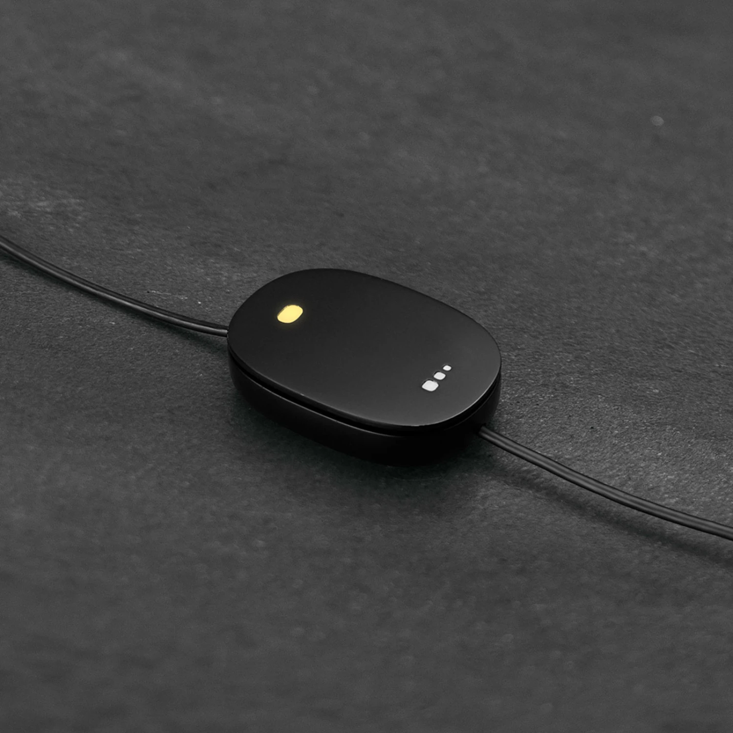 FLOS Sawaru LED Table Lamp, Adjustable Black 8 FLOS Sawaru LED Table Lamp, Adjustable Black - Image 6