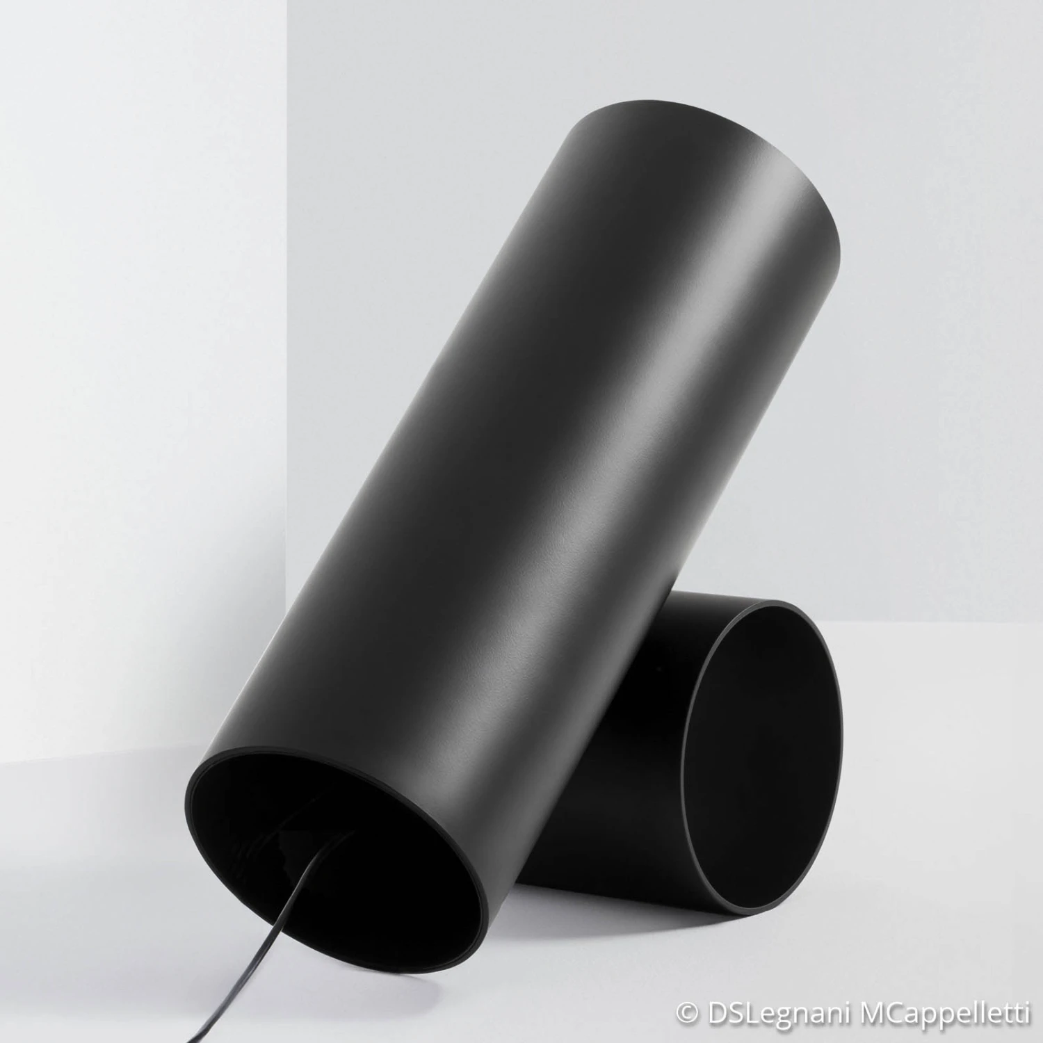 FLOS Sawaru LED Table Lamp, Adjustable Black 10 FLOS Sawaru LED Table Lamp, Adjustable Black - Image 8