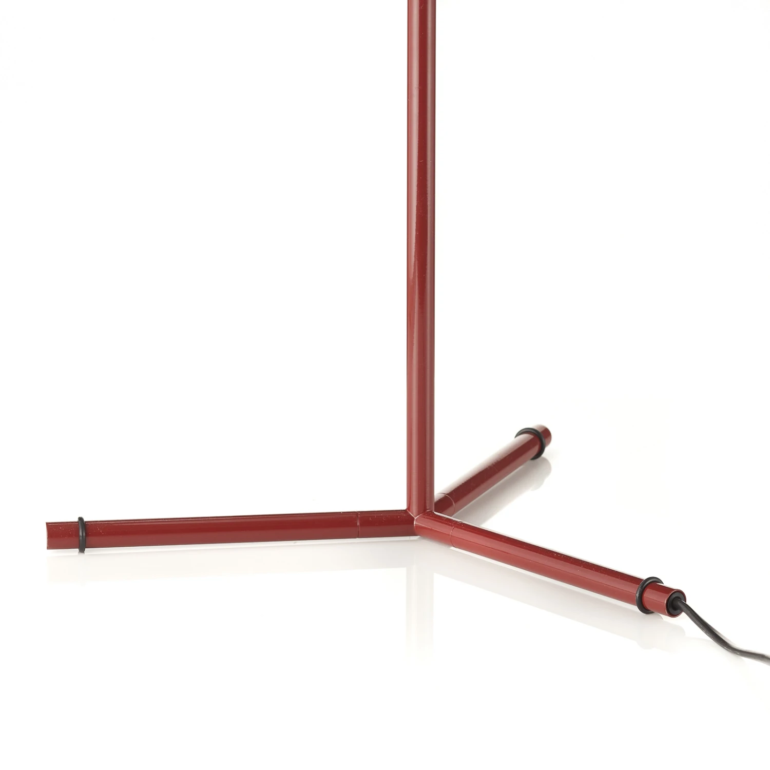 FLOS IC T1 High Table Lamp Burgundy Red 9 FLOS IC T1 High Table Lamp Burgundy Red - Image 7