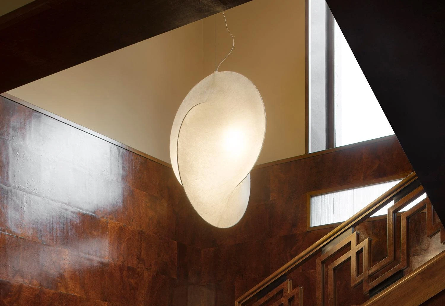 Flos Overlap, 2017 3 Flos Overlap, 2017