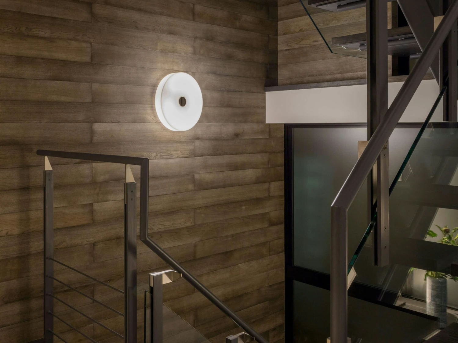 Flos Button Ceiling/Wall Lamp, Opal/White 5 Flos Button Ceiling/Wall Lamp, Opal/White - Image 3