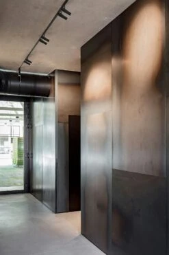 Flos Zero Track Spotlights 3 - Easy Packs Find Me 1, Black 11 Flos Zero Track Spotlights 3 - Easy Packs Find Me 1, Black -Lighthouse Shop flos zero track spotlights 3 easy packs find me 1 10