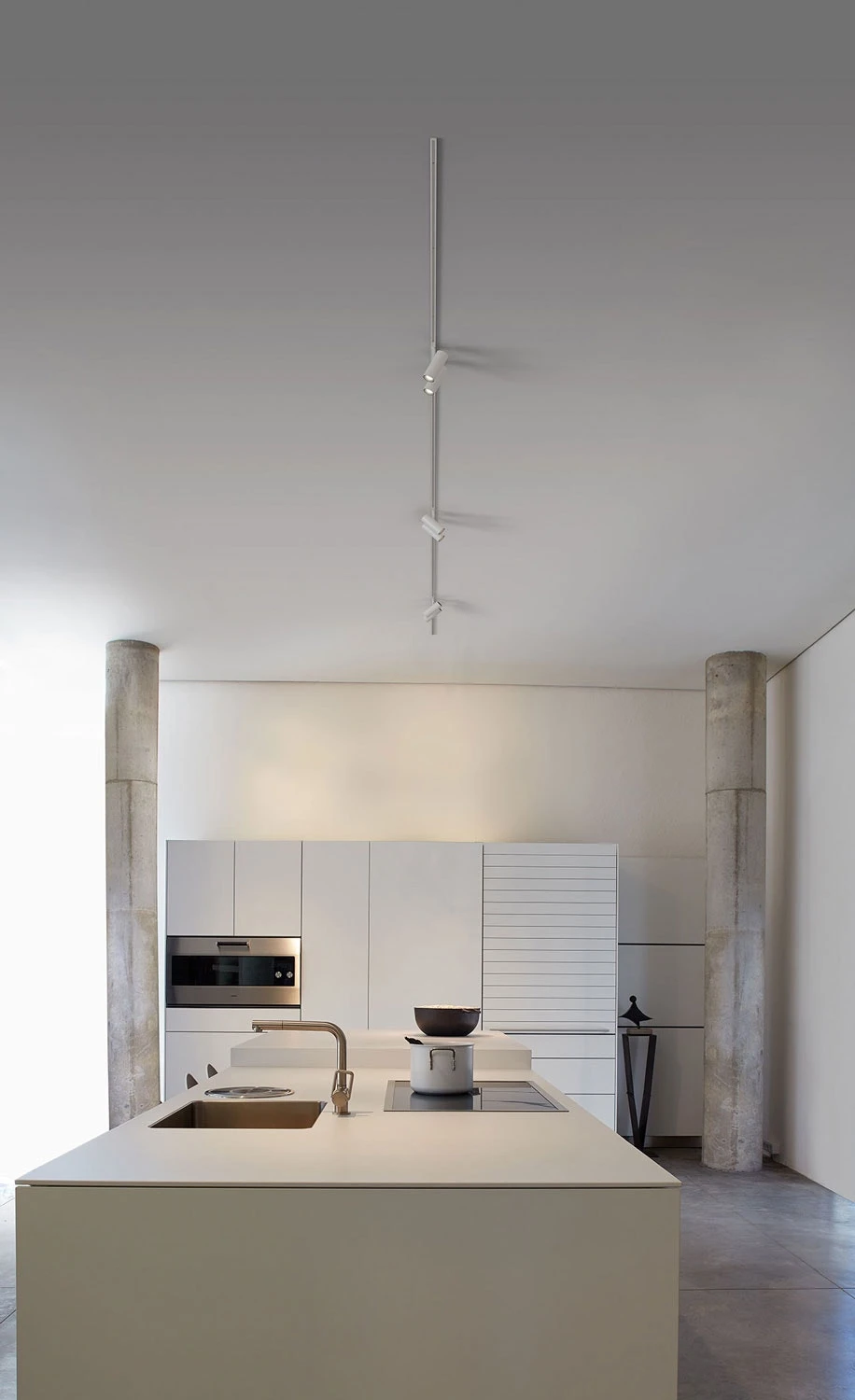 Flos Zero Track Spotlights 3 - Easy Packs Find Me 1, Black 8 Flos Zero Track Spotlights 3 - Easy Packs Find Me 1, Black - Image 6